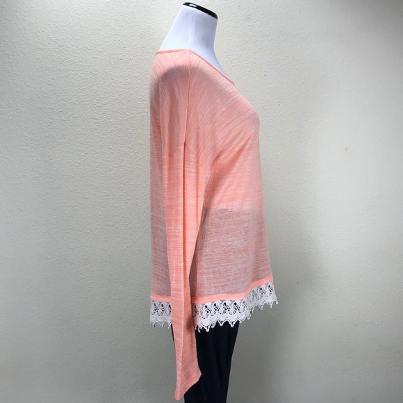 Signature Studio Orange & Cream Crochet Hem Top - Picture 4 of 5